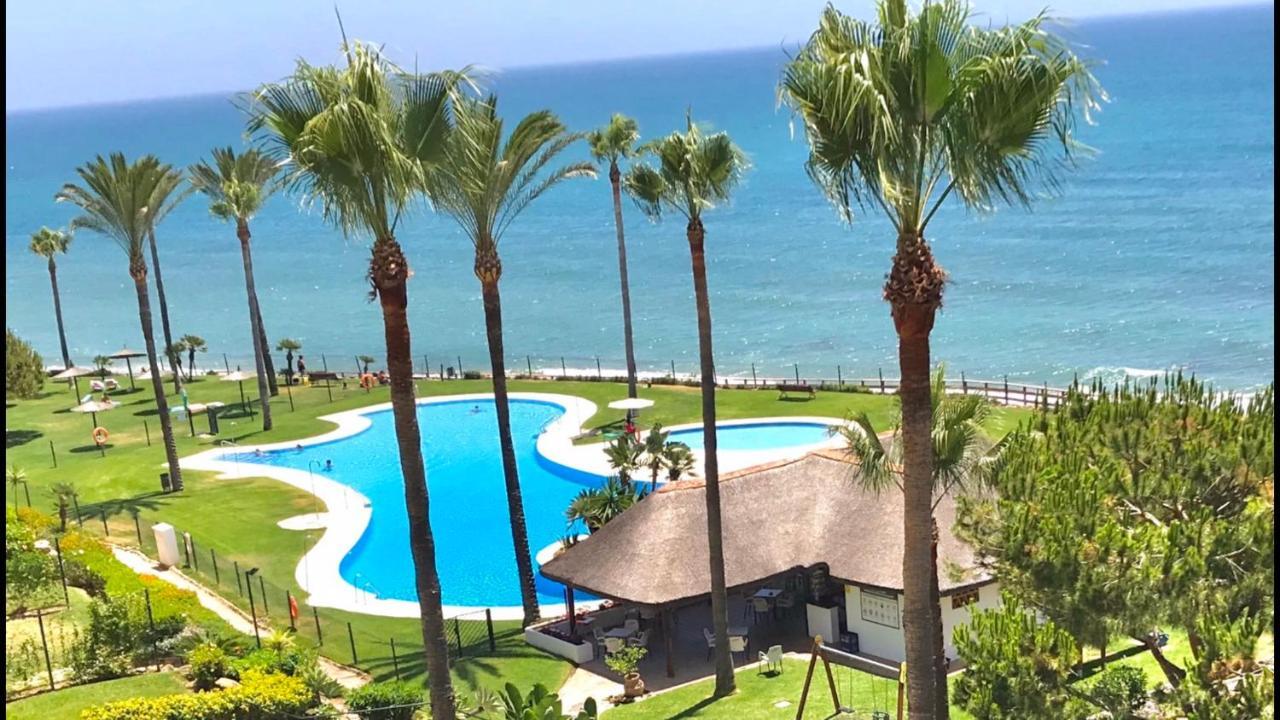 Mi Capricho 170 Beachfront Apartment Sitio de Calahonda Ngoại thất bức ảnh